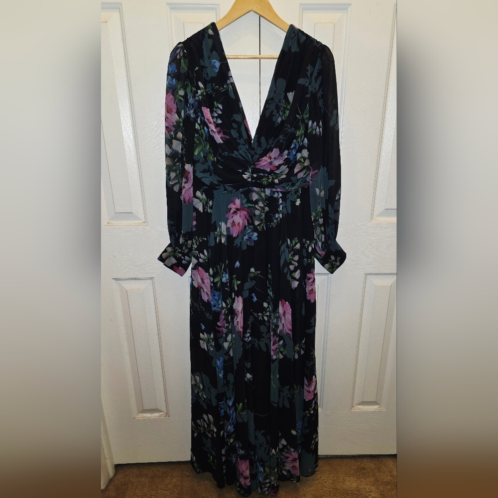 Badgley Mischka V-Neck Floral Pleated Gown-Size 12 - NWOT (never worn)🌸 - Picture 5 of 9